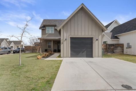 415 Alexander Avenue New Braunfels TX 78130