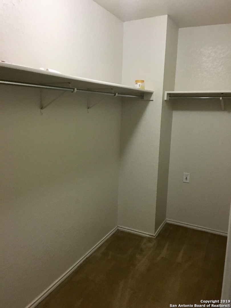 6422 Marlin Flats San Antonio TX 78244