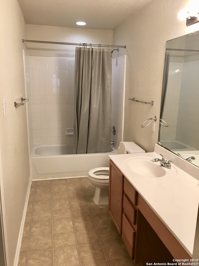 6422 Marlin Flats San Antonio TX 78244