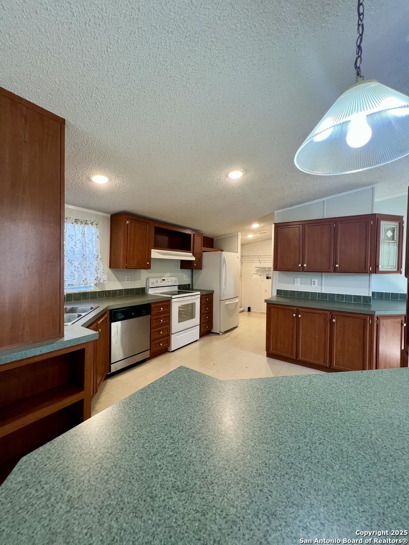 11555 Culebra Road San Antonio TX 78253