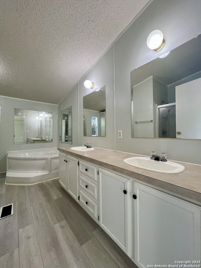 11555 Culebra Road San Antonio TX 78253