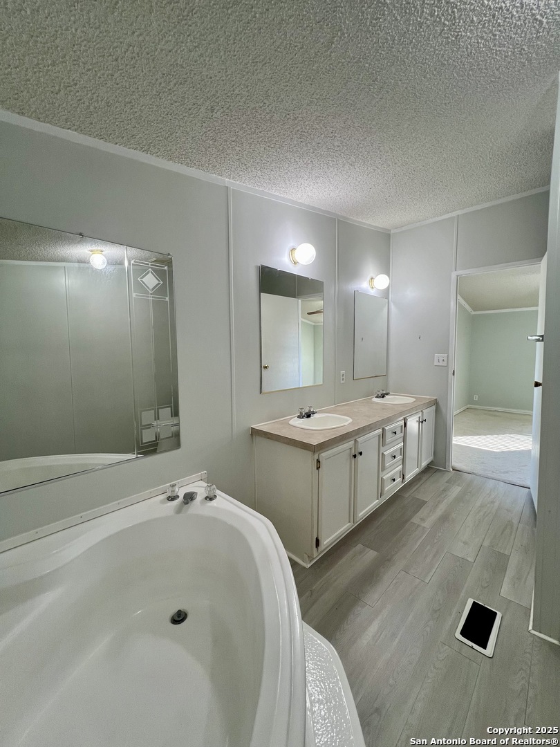 11555 Culebra Road San Antonio TX 78253