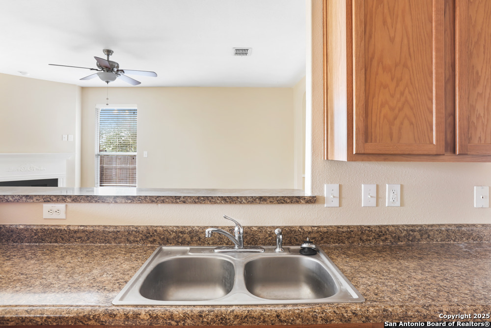 157 Crimson Tree Cibolo TX 78108