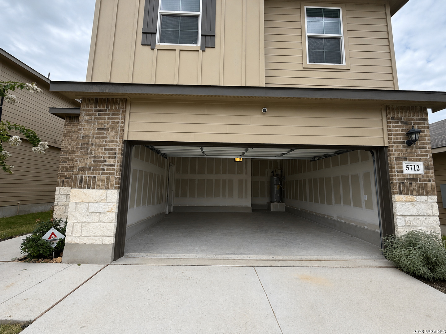 5712 Hartley Home San Antonio TX 78245