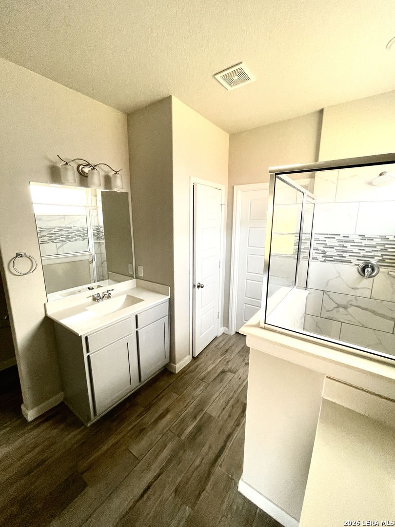 15306 Comanche Grove San Antonio TX 78233
