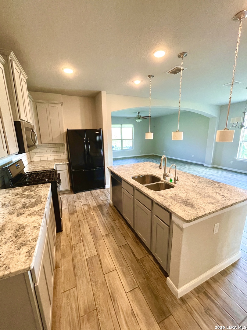 15306 Comanche Grove San Antonio TX 78233
