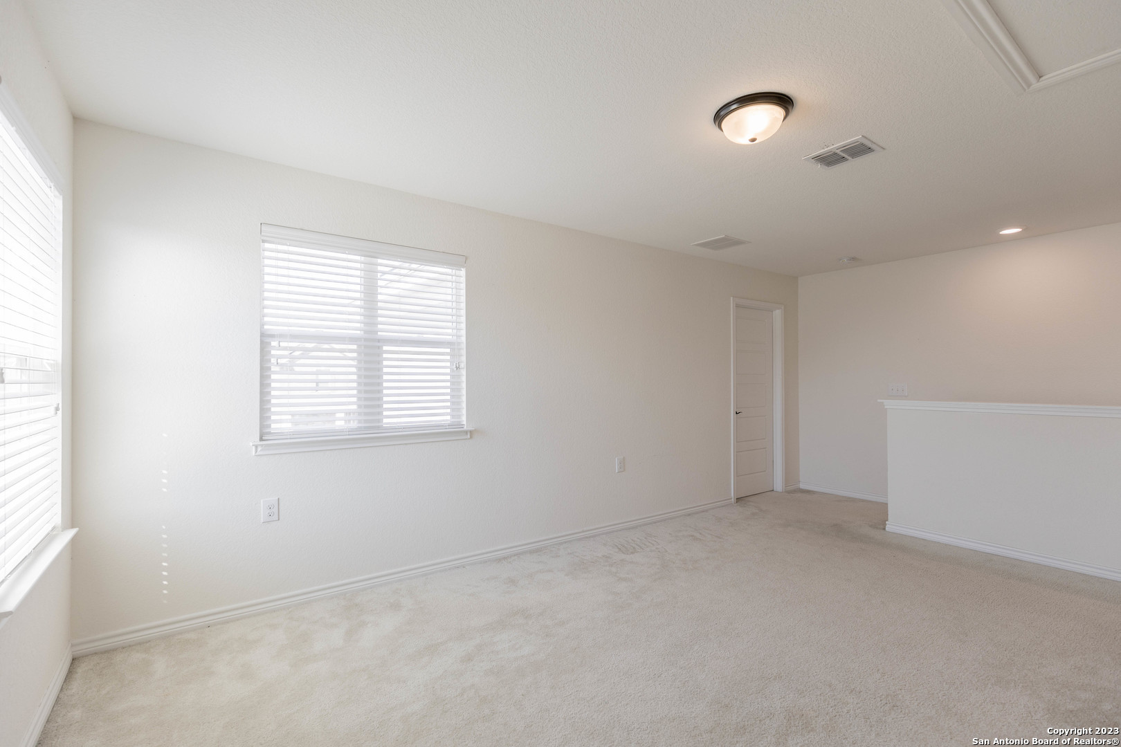7302 Bluebonnet Bay San Antonio TX 78218
