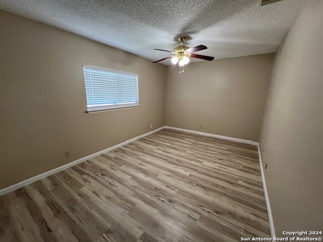 6627 Meadow Fawn Drive Converse TX 78109