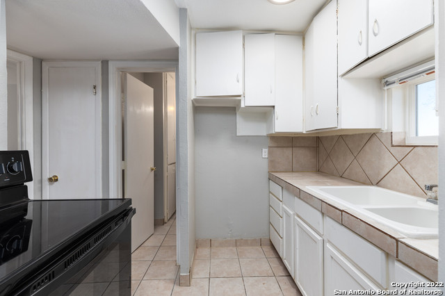 451 Natalen Avenue San Antonio TX 78209