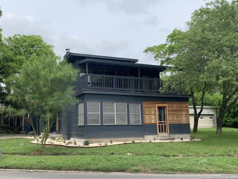 155 N Josephine Tobin Drive San Antonio TX 78201