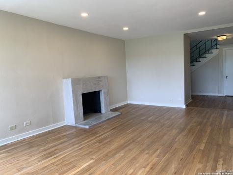 155 N Josephine Tobin Drive San Antonio TX 78201