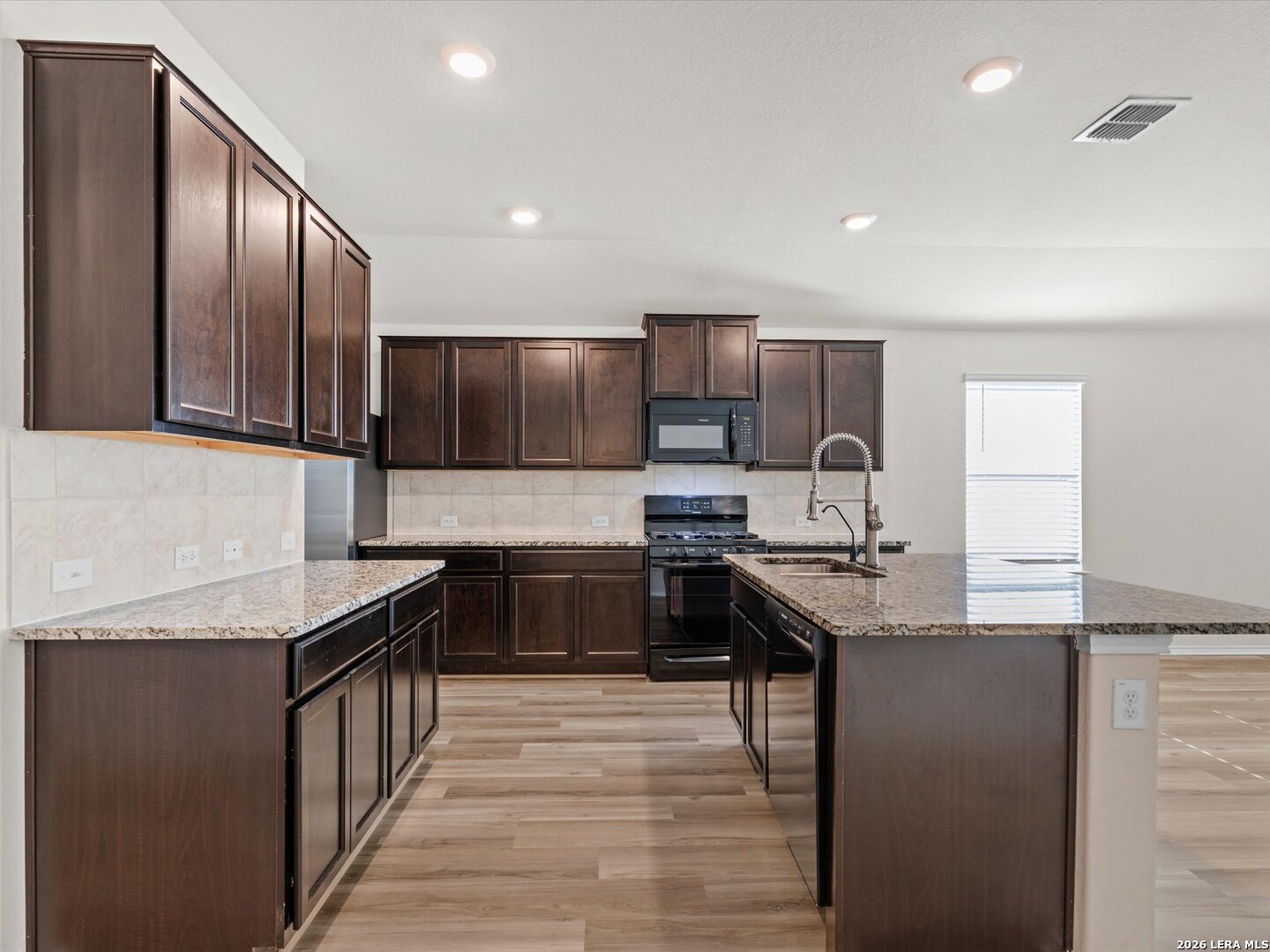 8213 Soothing Creek San Antonio TX 78244