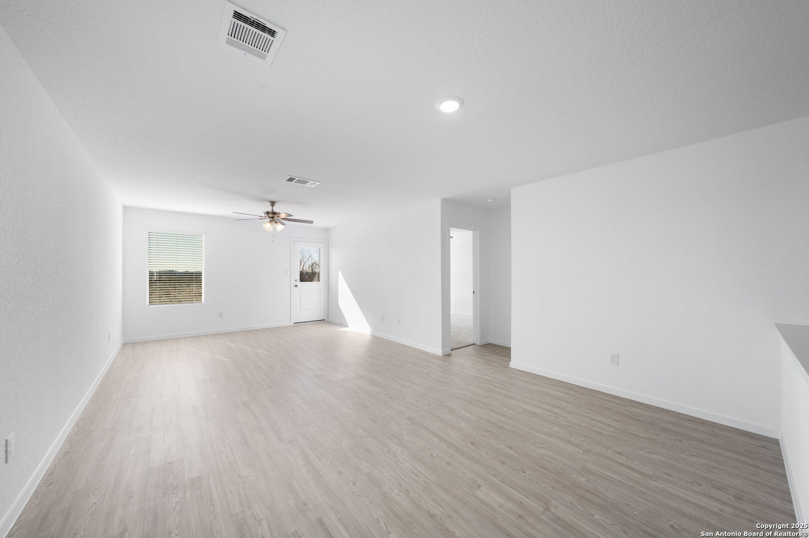 3707 Moon Hill Road Marion TX 78124