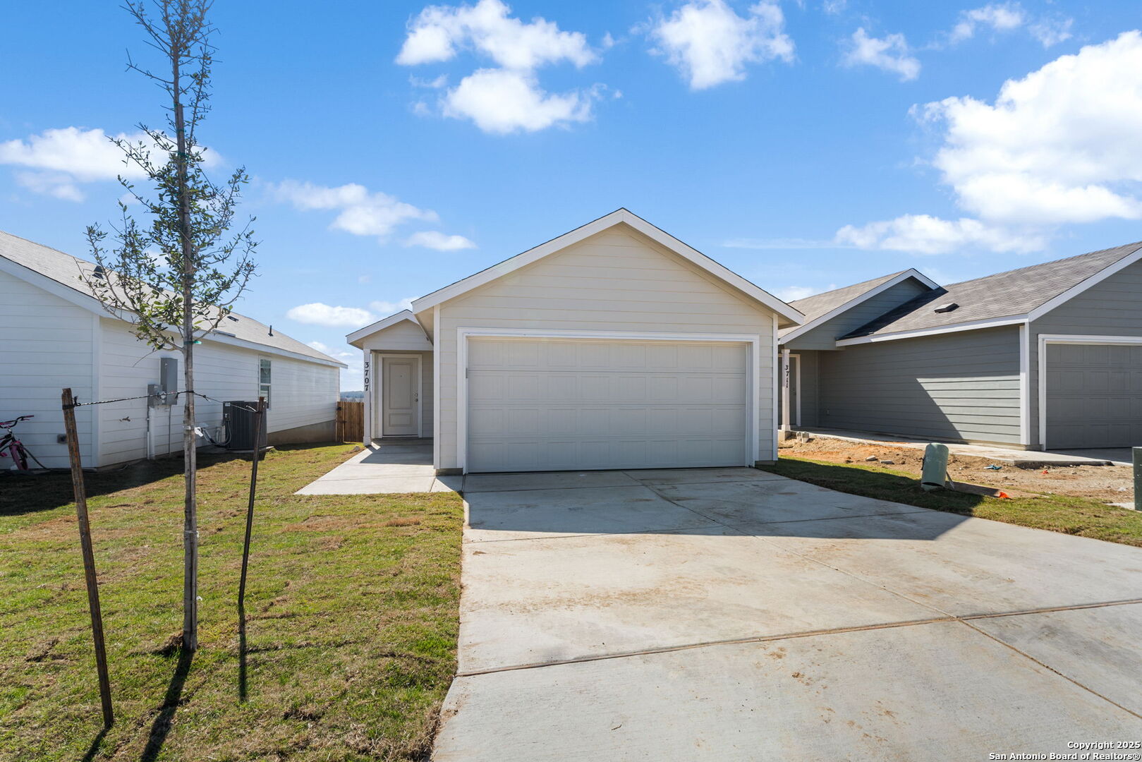 3707 Moon Hill Road Marion TX 78124