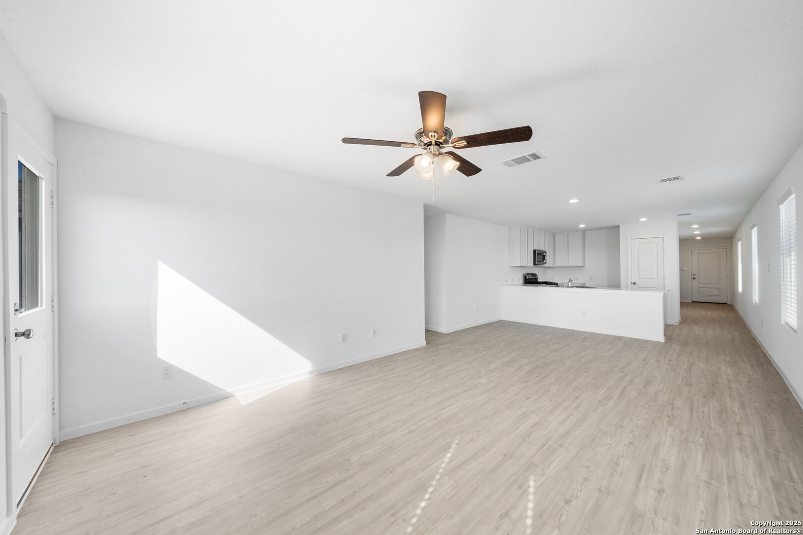 3707 Moon Hill Road Marion TX 78124