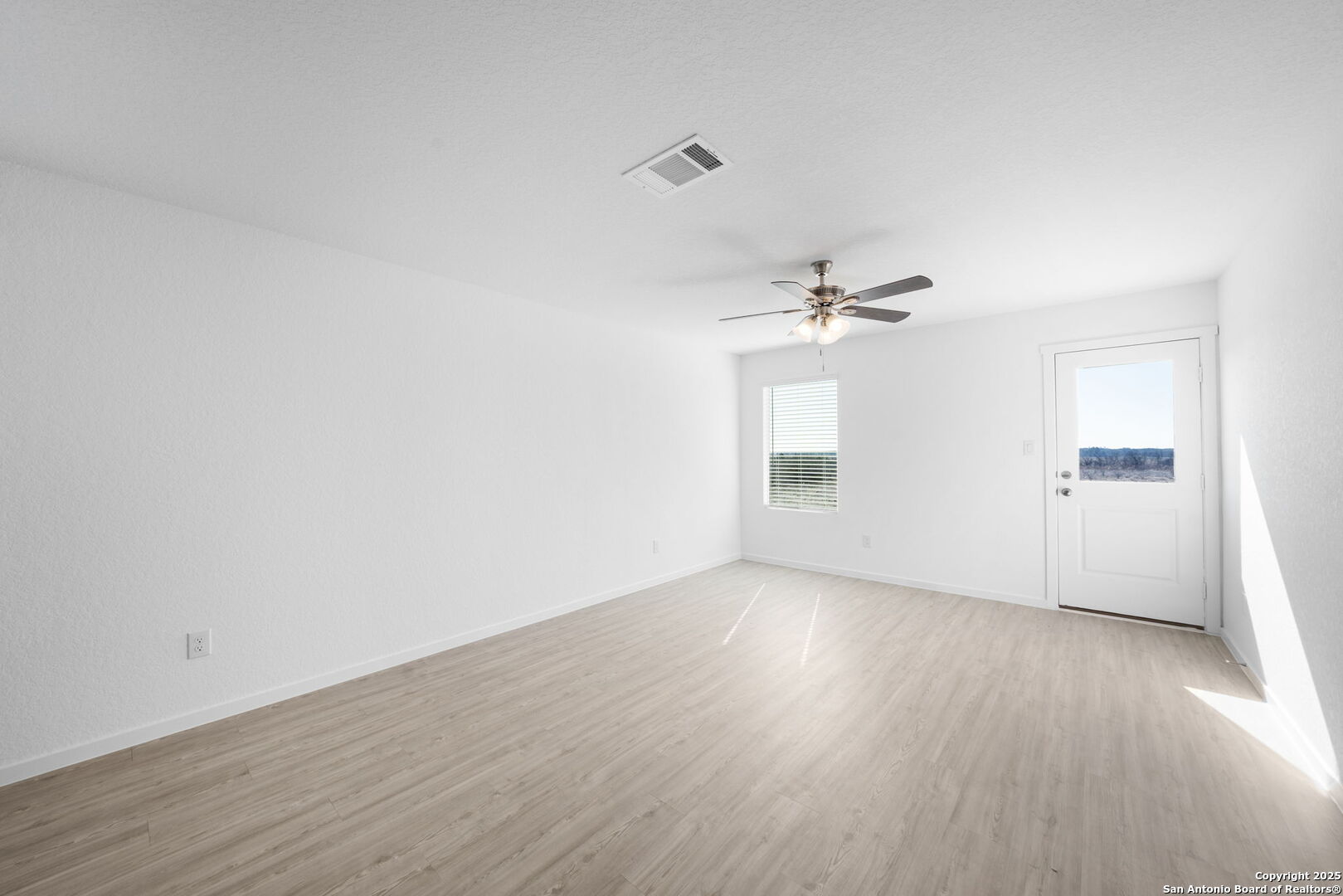 3707 Moon Hill Road Marion TX 78124