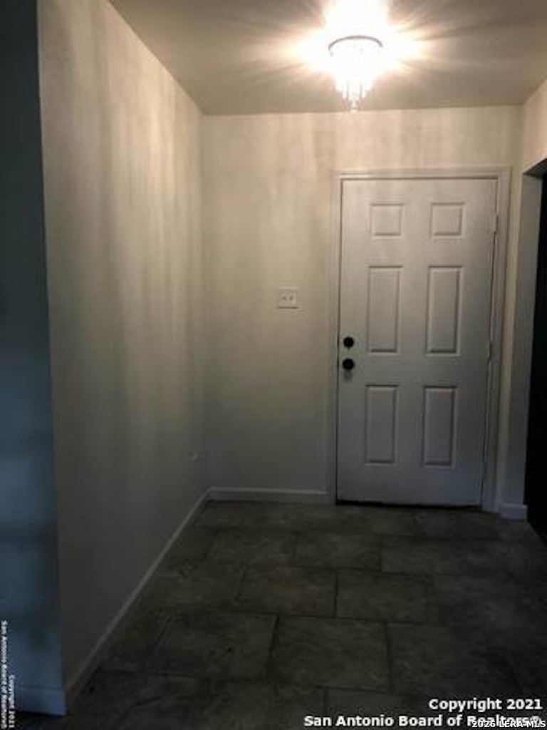 9207 Cliff Way San Antonio TX 78250