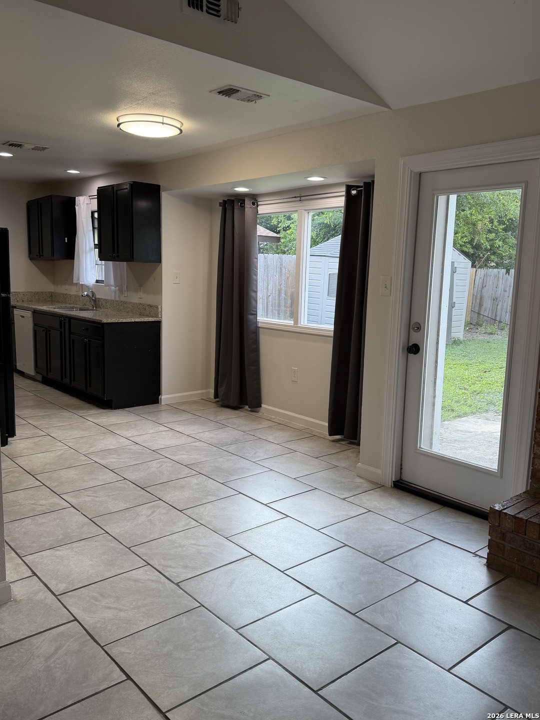 9207 Cliff Way San Antonio TX 78250