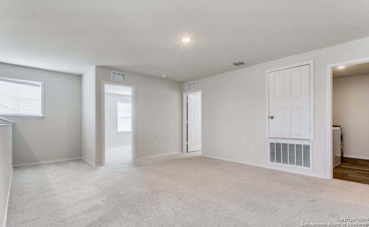 5923 Rolling Glen San Antonio TX 78218