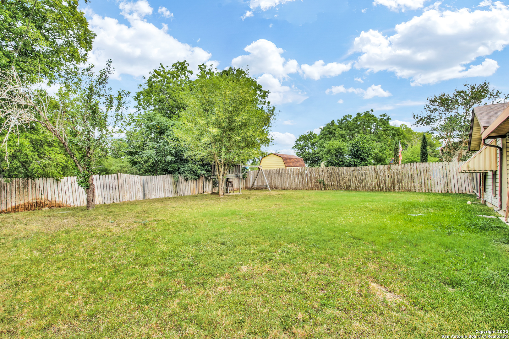 302 Gateway Street Converse TX 78109