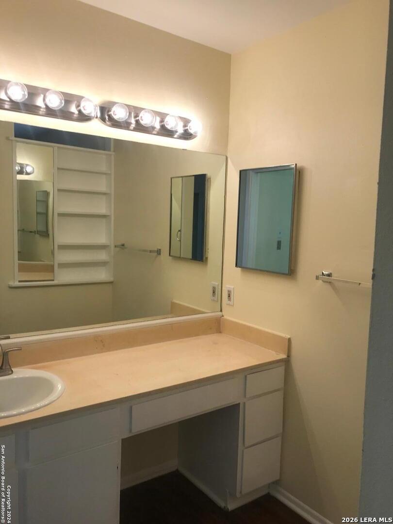 7919 Deep Forest San Antonio TX 78239