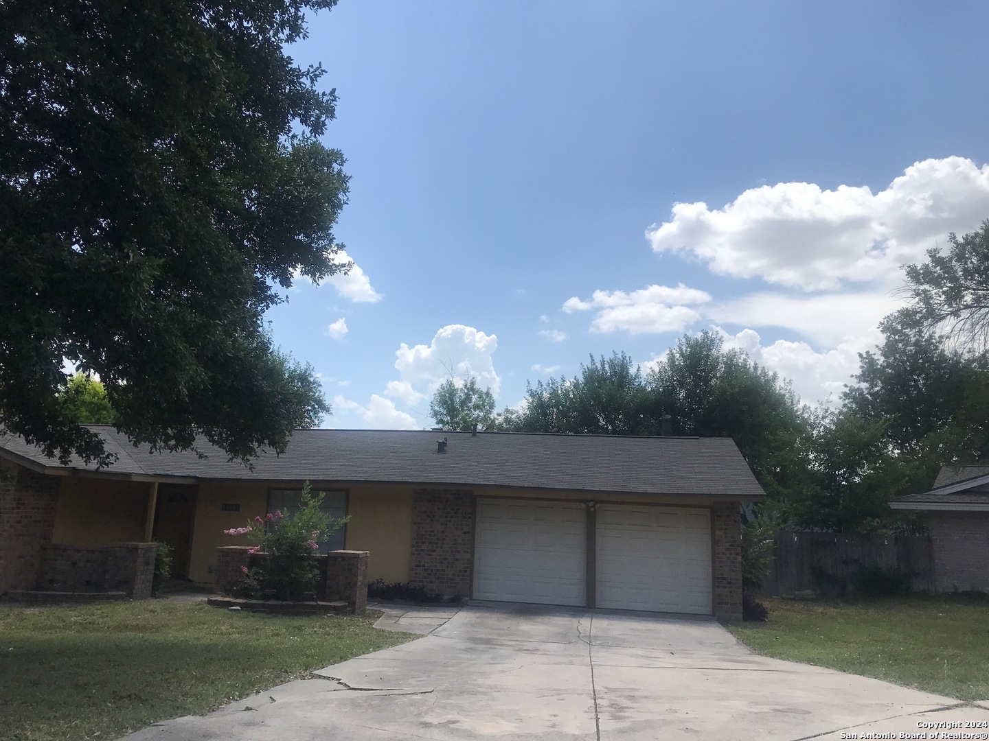 7919 Deep Forest San Antonio TX 78239