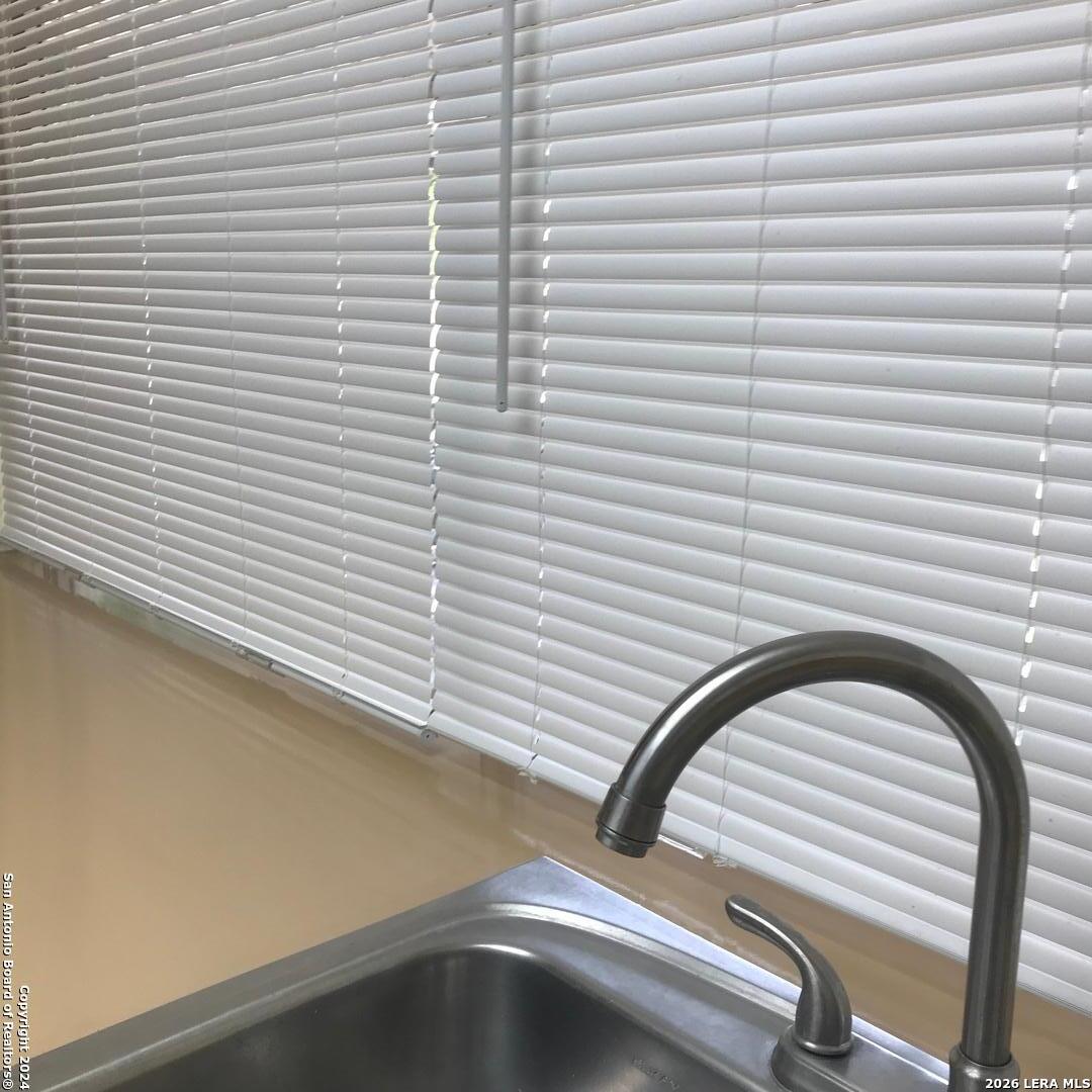 7919 Deep Forest San Antonio TX 78239