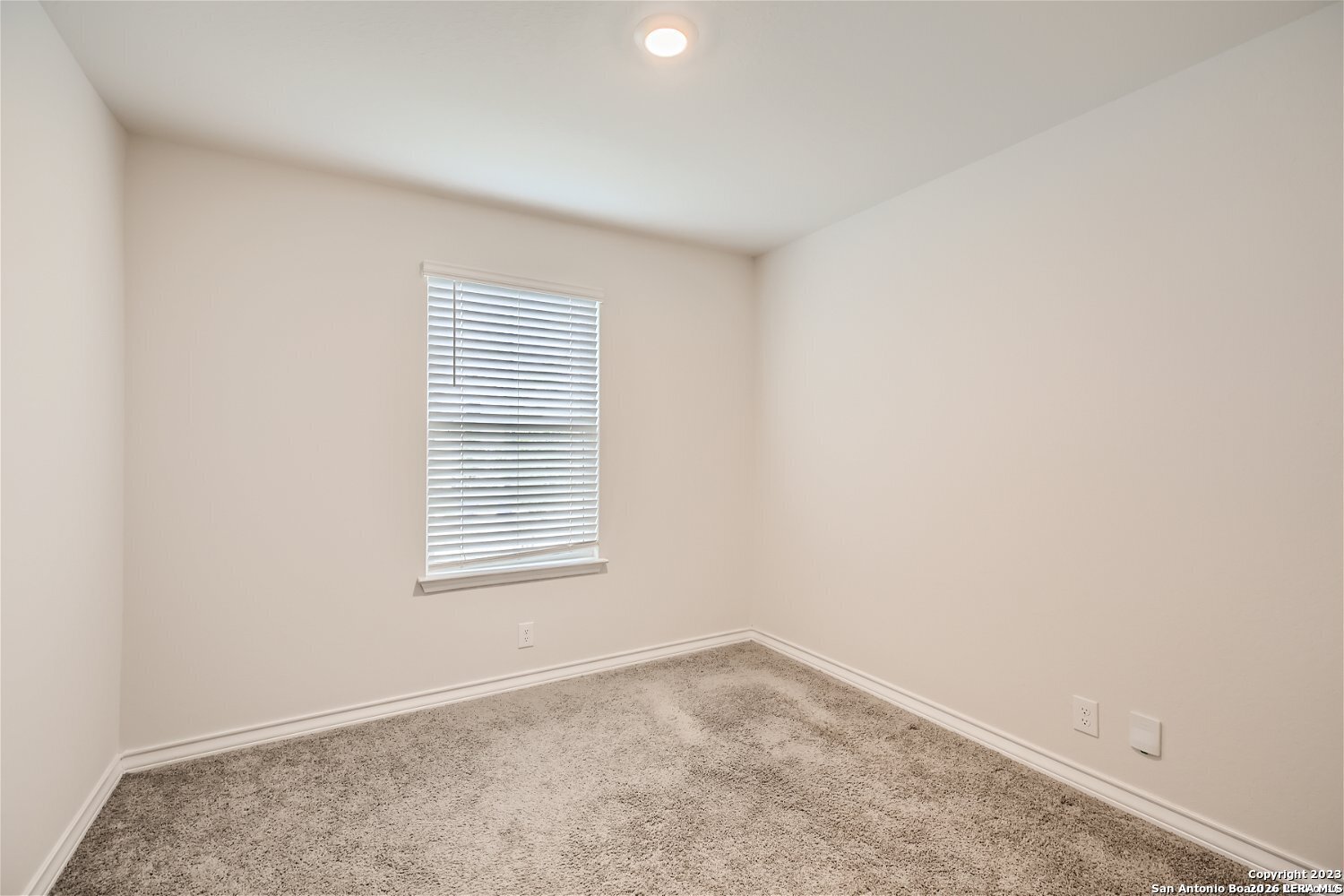 5551 Stormie Keep San Antonio TX 78266