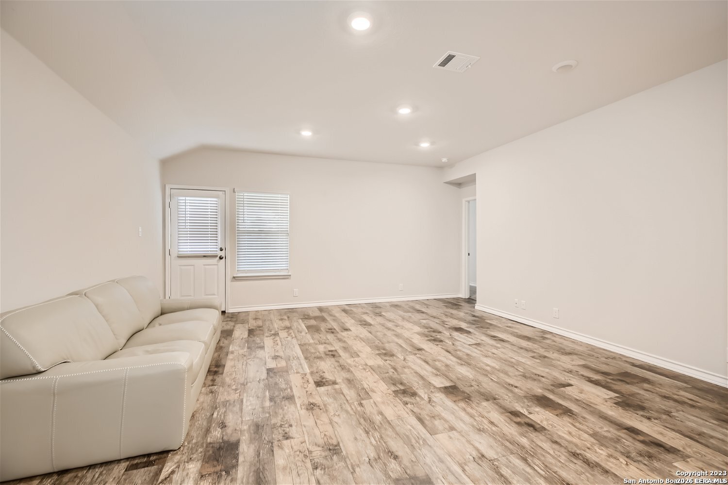 5551 Stormie Keep San Antonio TX 78266