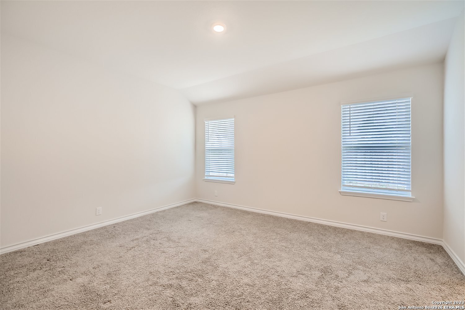 5551 Stormie Keep San Antonio TX 78266