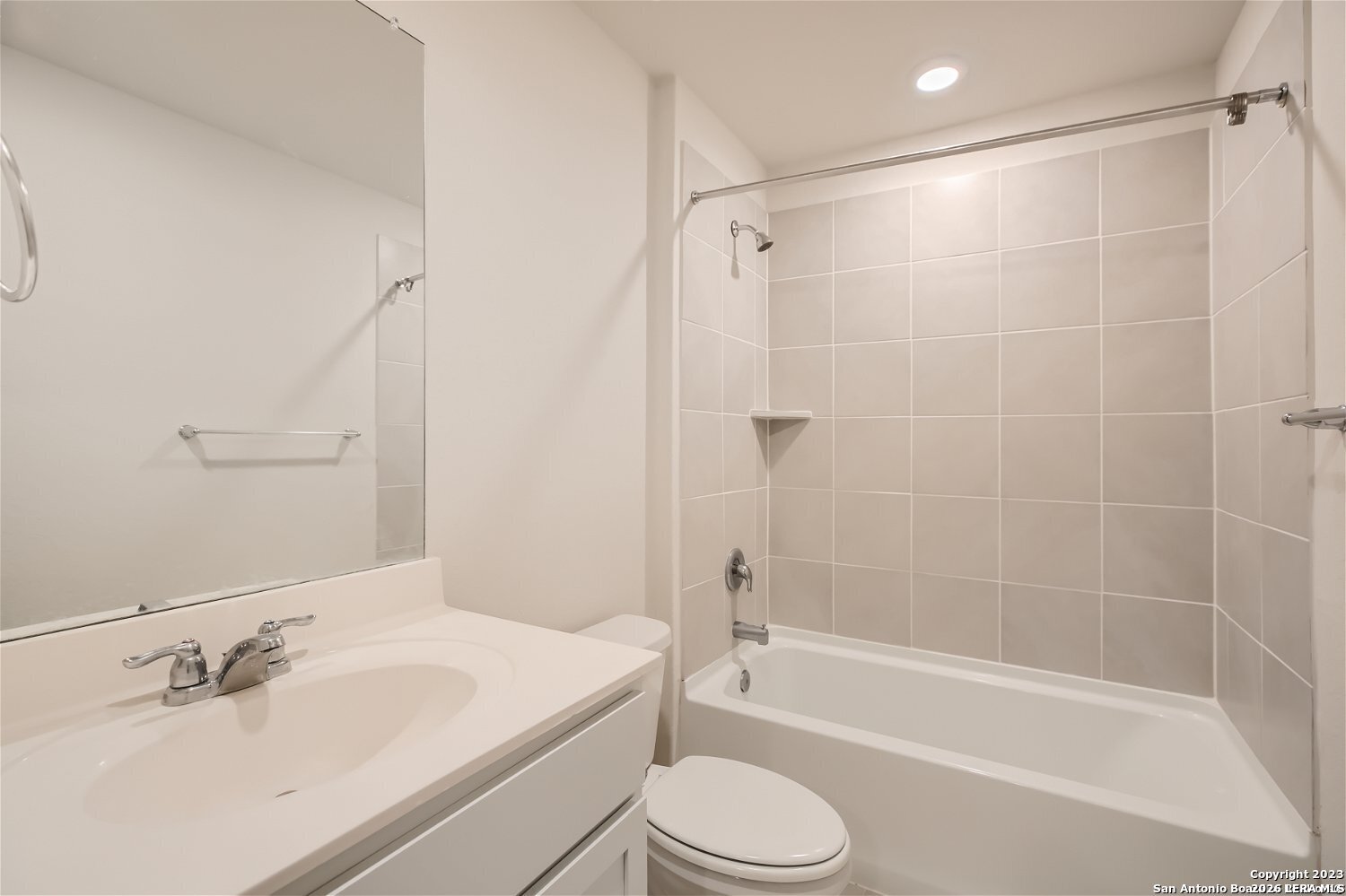 5551 Stormie Keep San Antonio TX 78266
