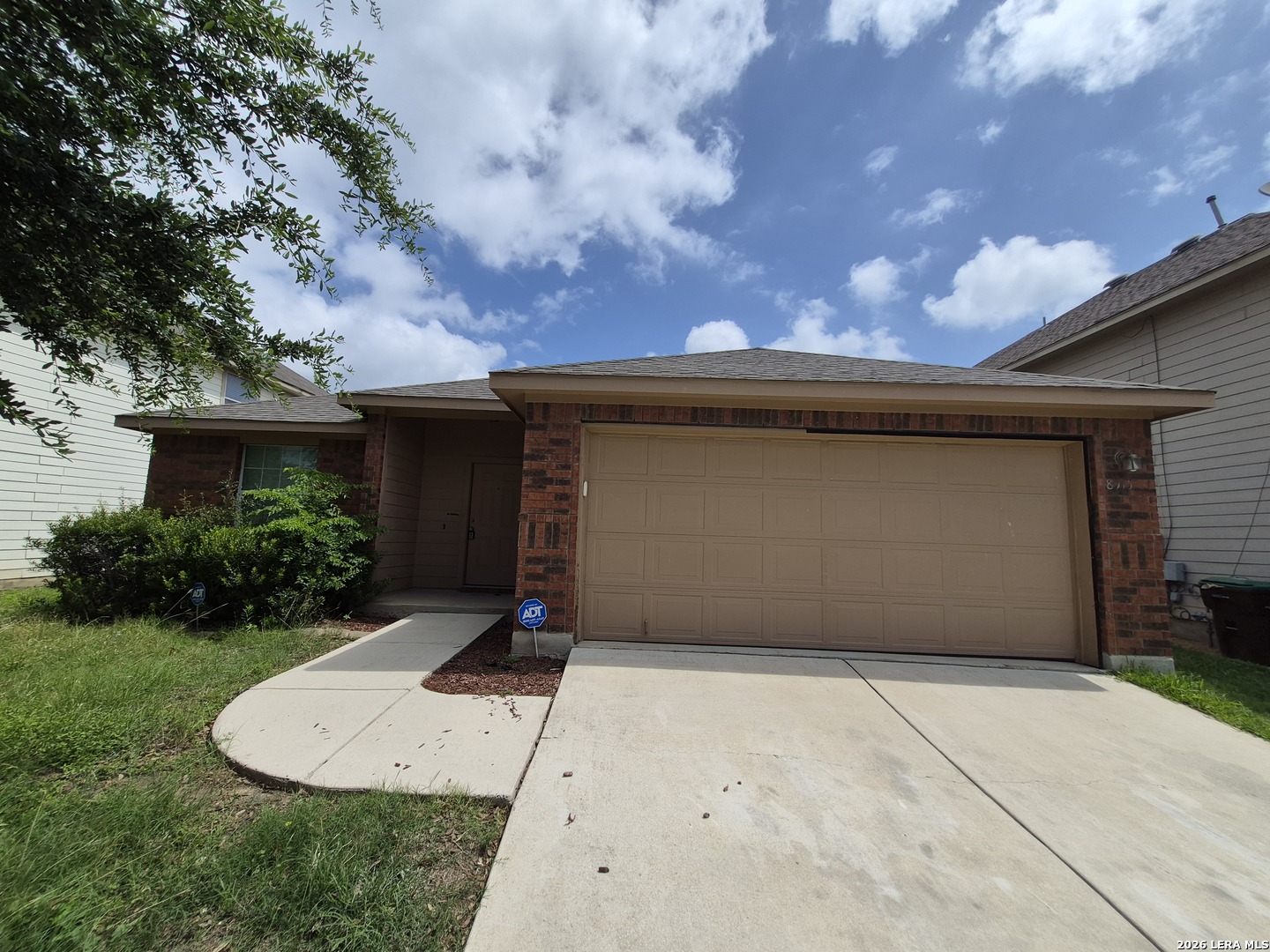 8915 Audubon Park Converse TX 78109