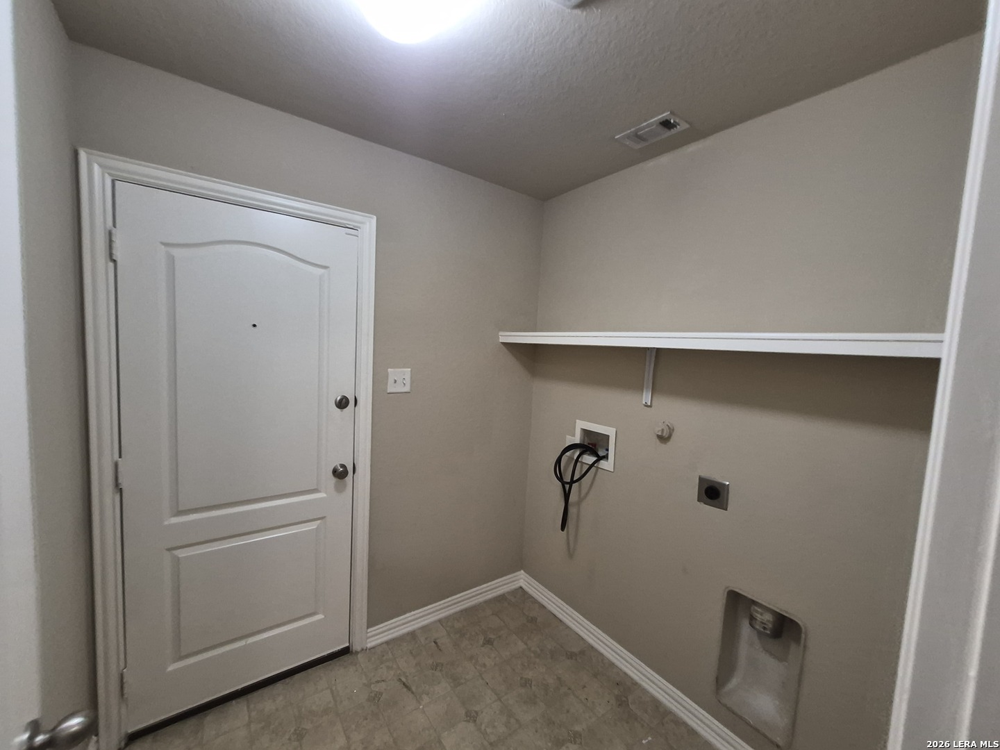 8915 Audubon Park Converse TX 78109