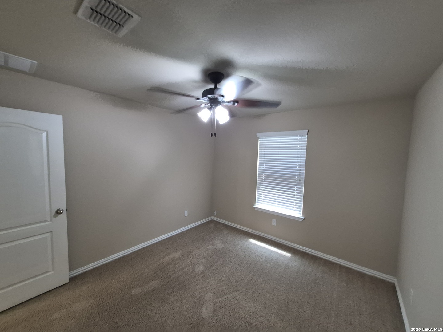 8915 Audubon Park Converse TX 78109