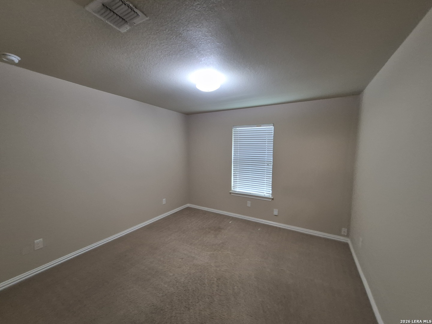 8915 Audubon Park Converse TX 78109