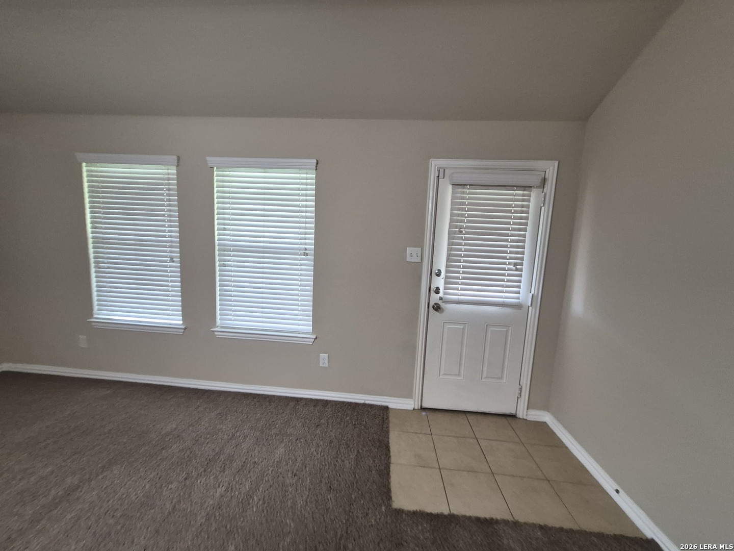 8915 Audubon Park Converse TX 78109