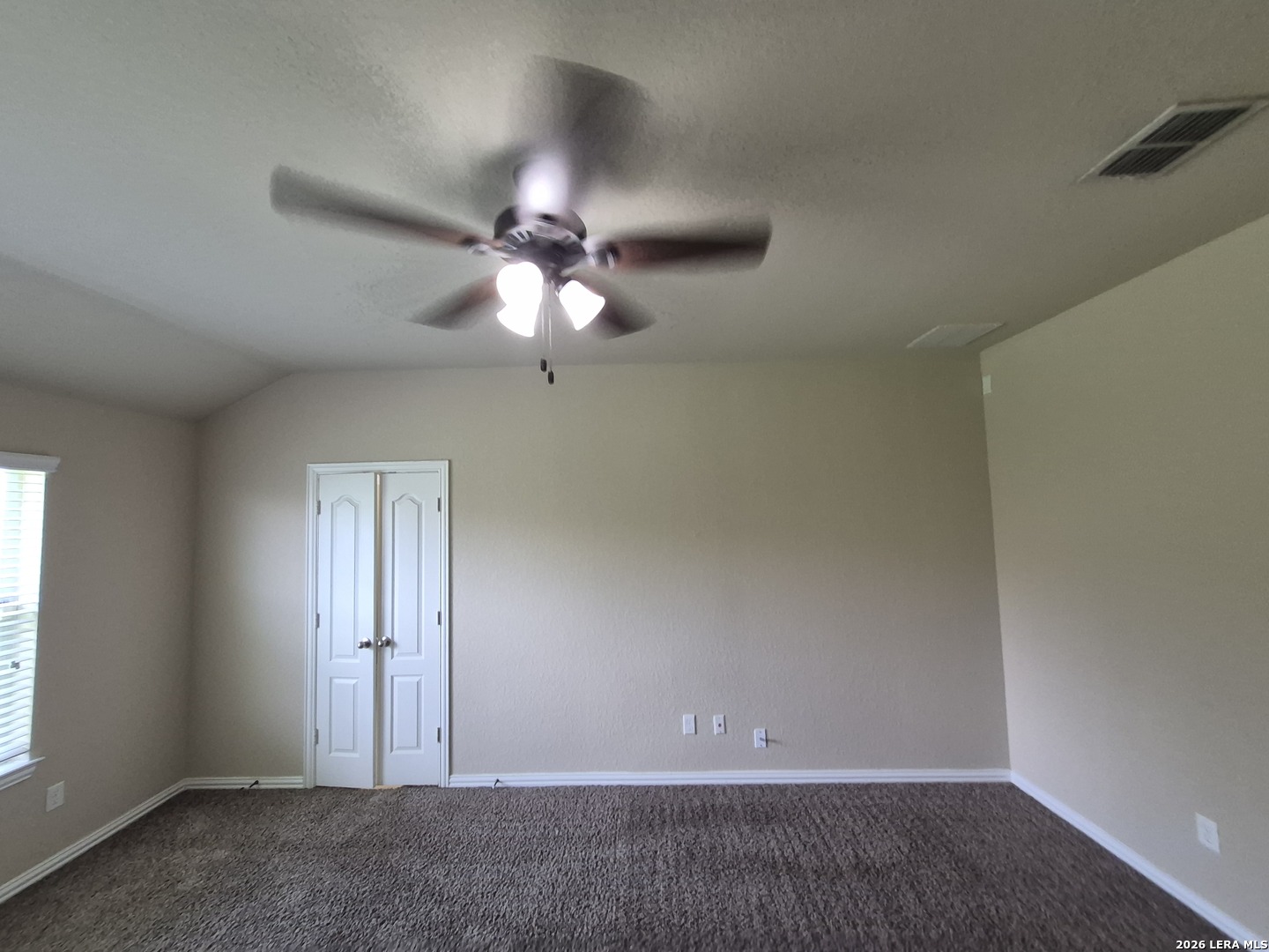 8915 Audubon Park Converse TX 78109