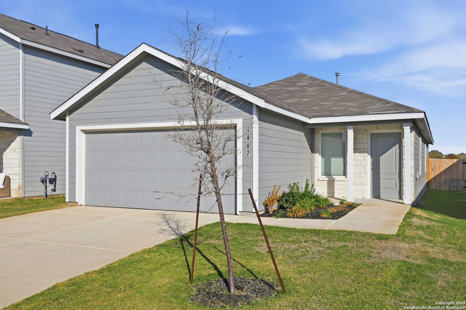 1407 Mira Mill San Antonio TX 78224
