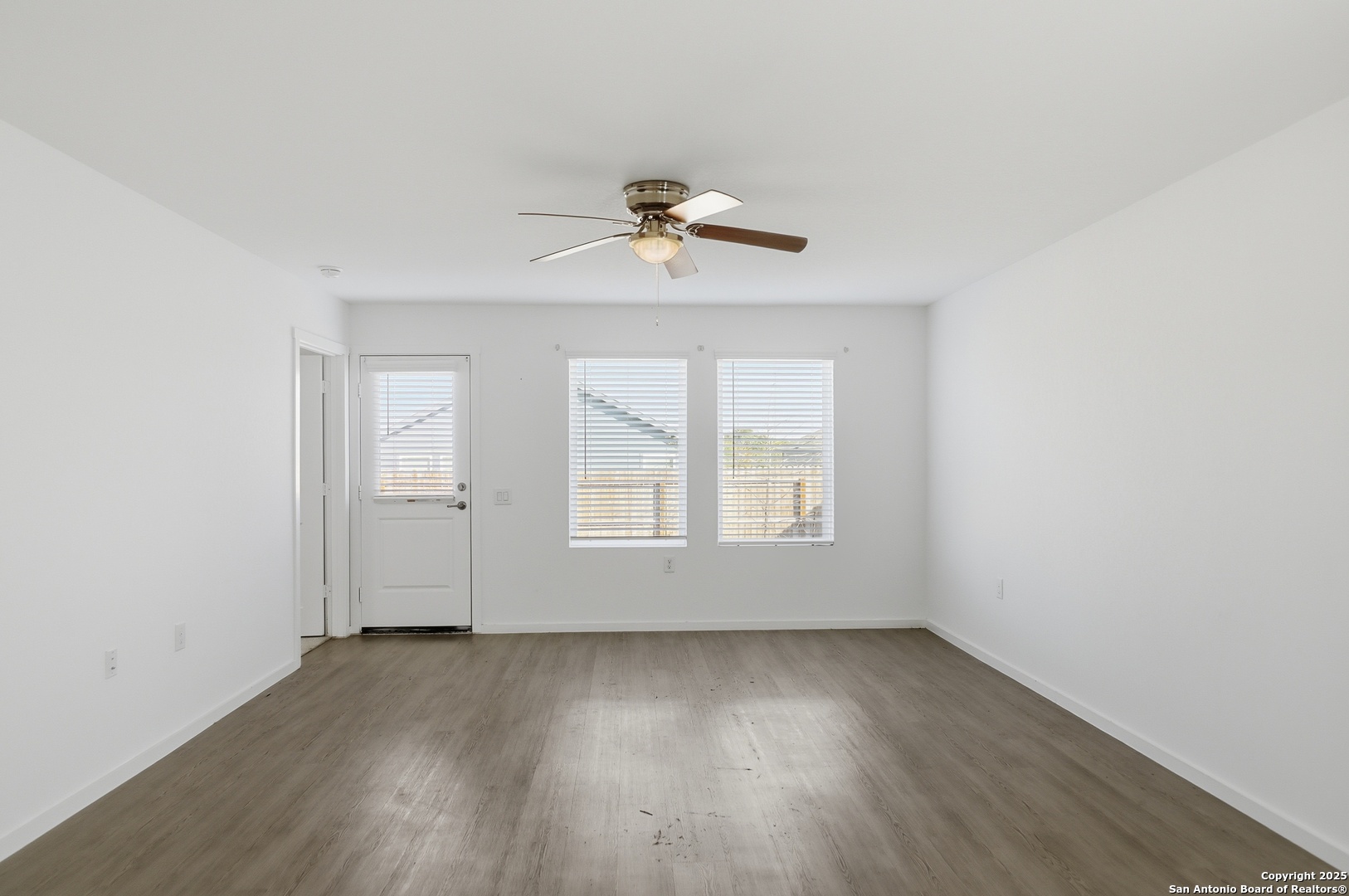1407 Mira Mill San Antonio TX 78224
