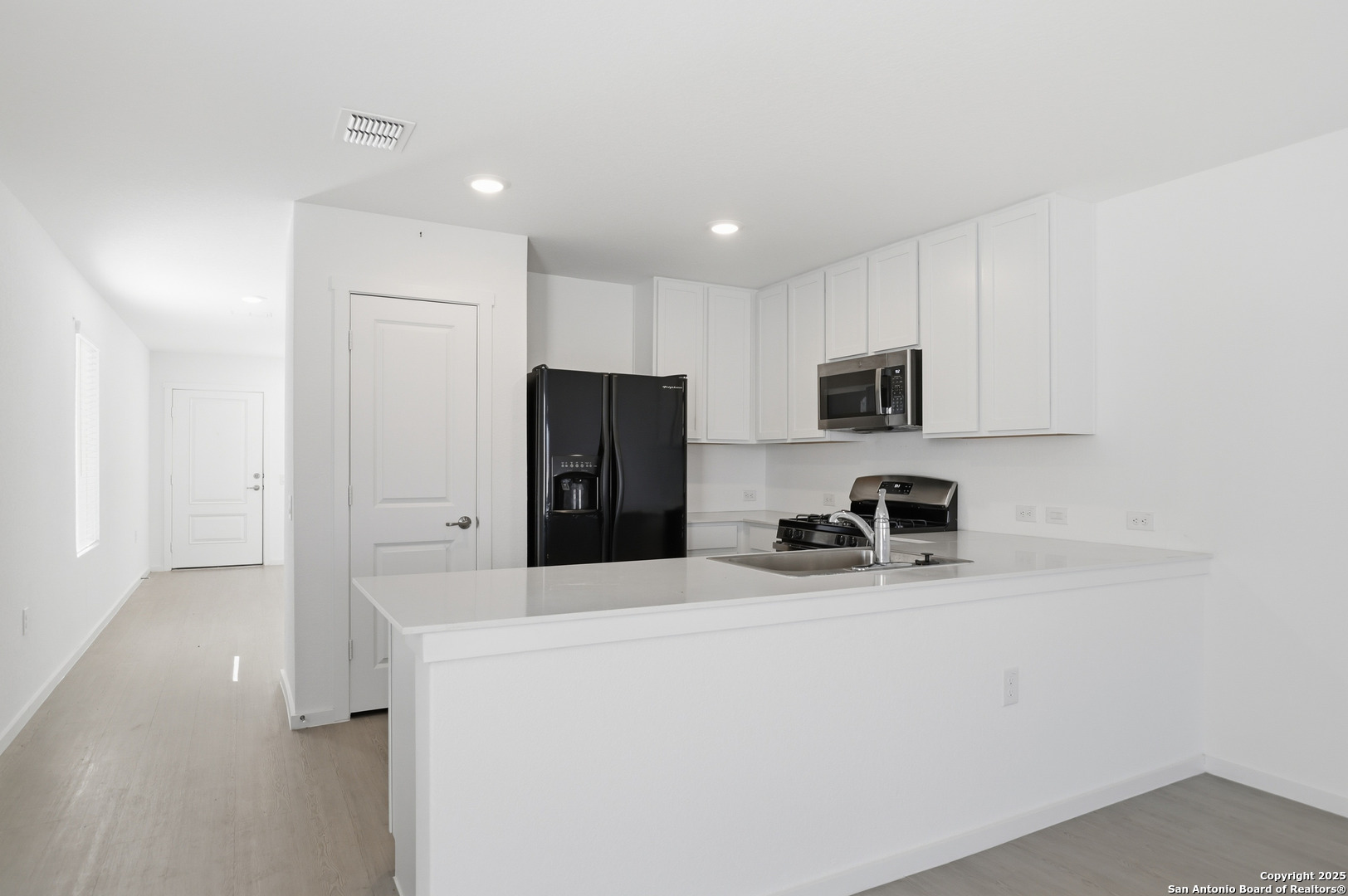 1407 Mira Mill San Antonio TX 78224