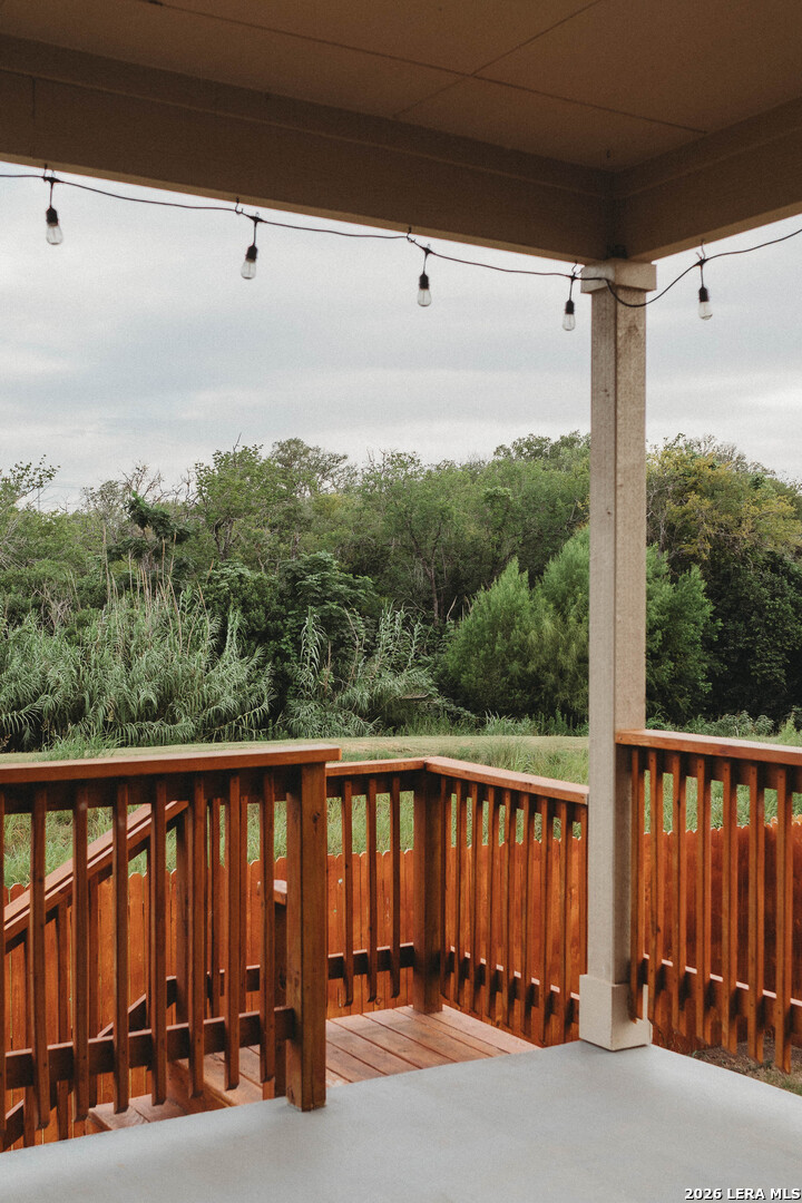 122 Canopy Oak Road New Braunfels TX 78130