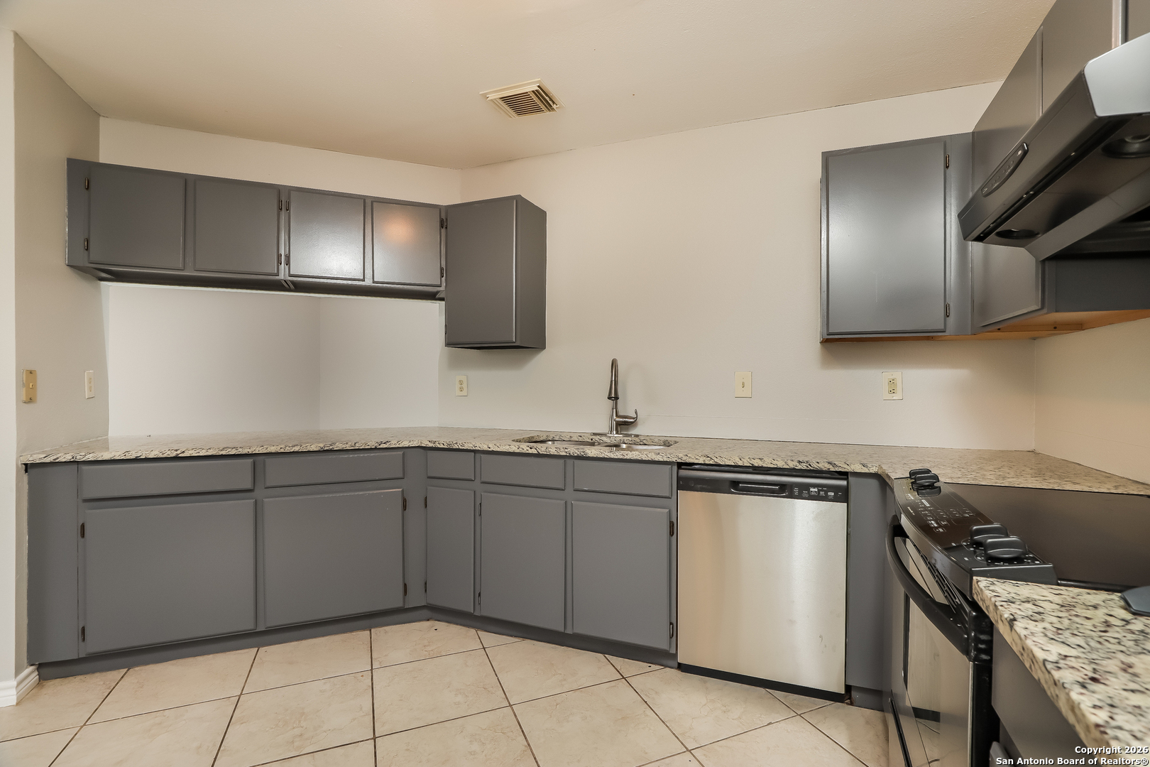 9030 Fabens San Antonio TX 78251