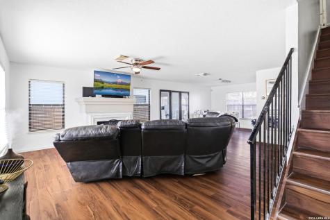 5734 Bypass Trail San Antonio TX 78244