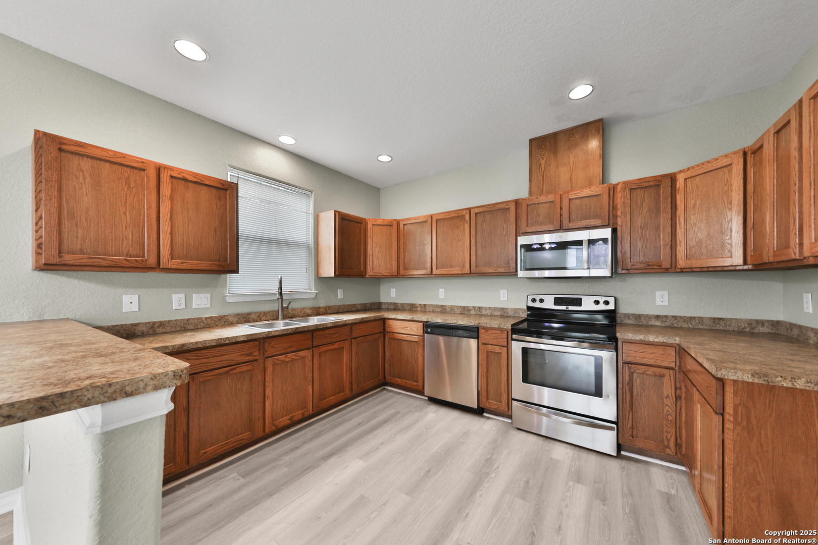 102 Cornell Avenue San Antonio TX 78201