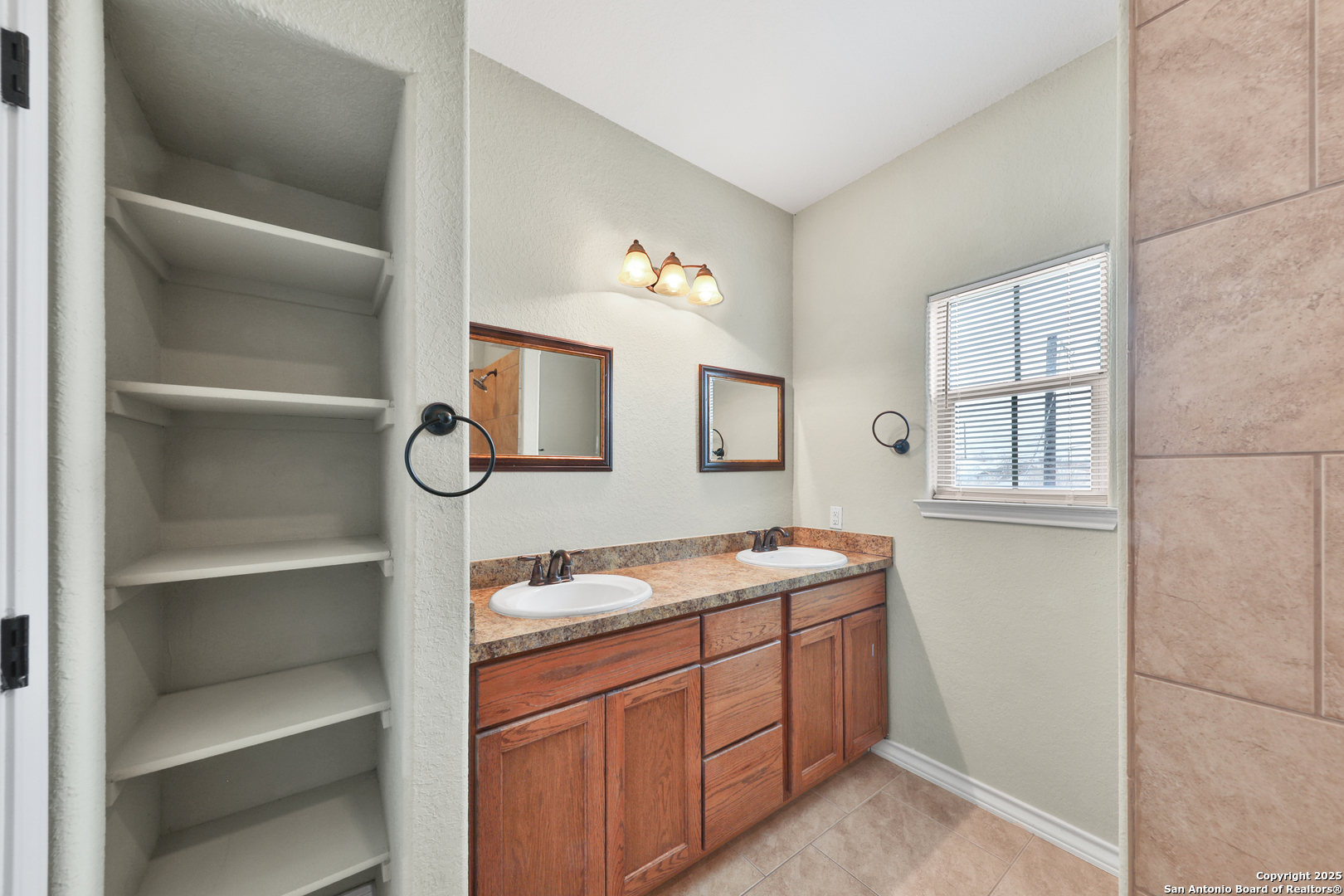 102 Cornell Avenue San Antonio TX 78201