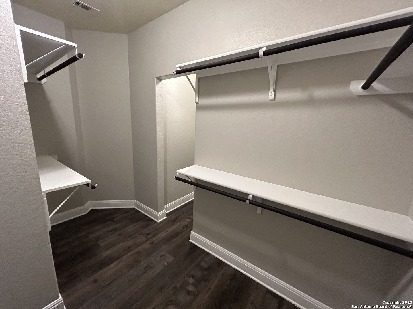 655 Sea Eagle San Antonio TX 78253
