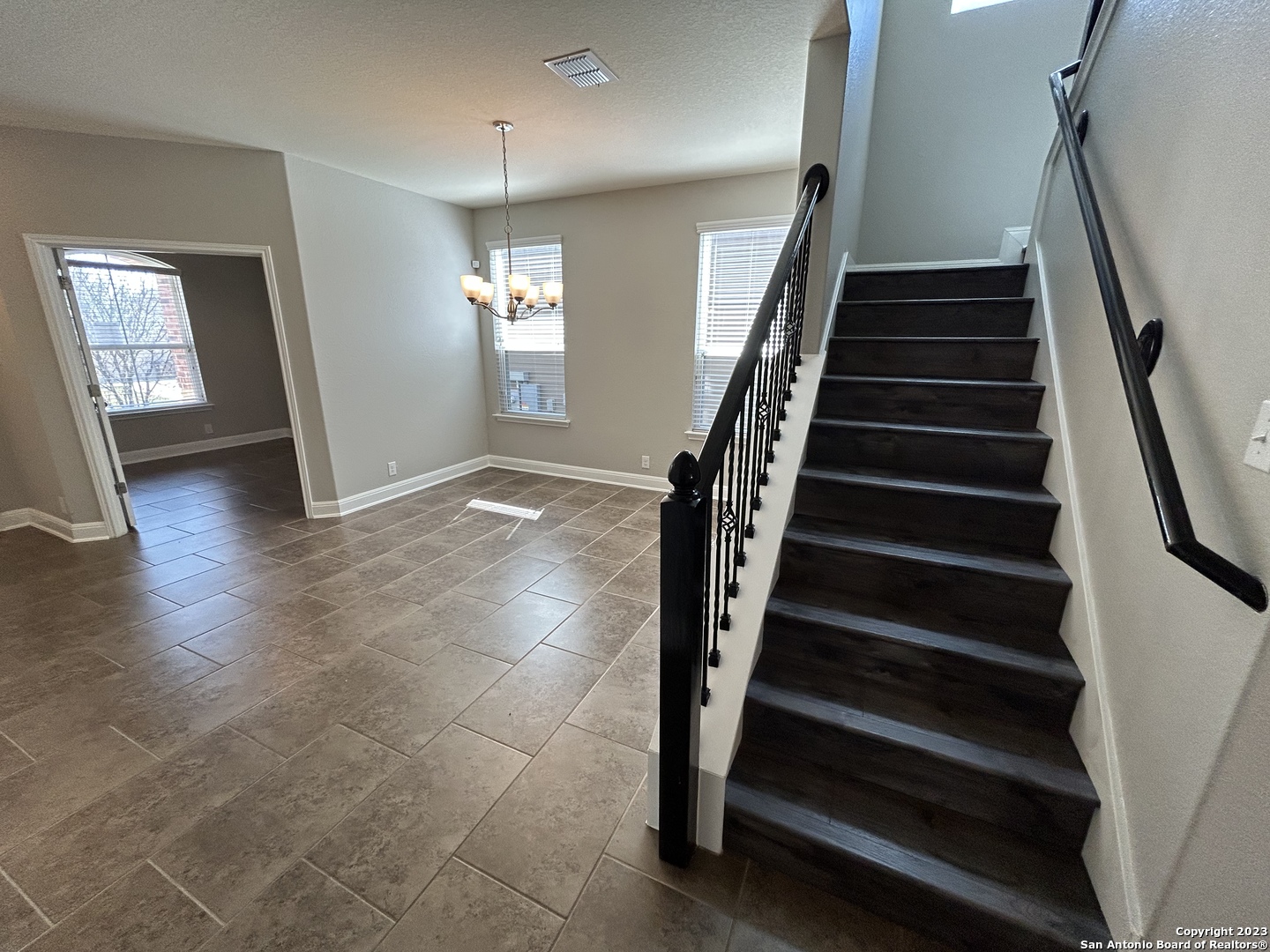 655 Sea Eagle San Antonio TX 78253