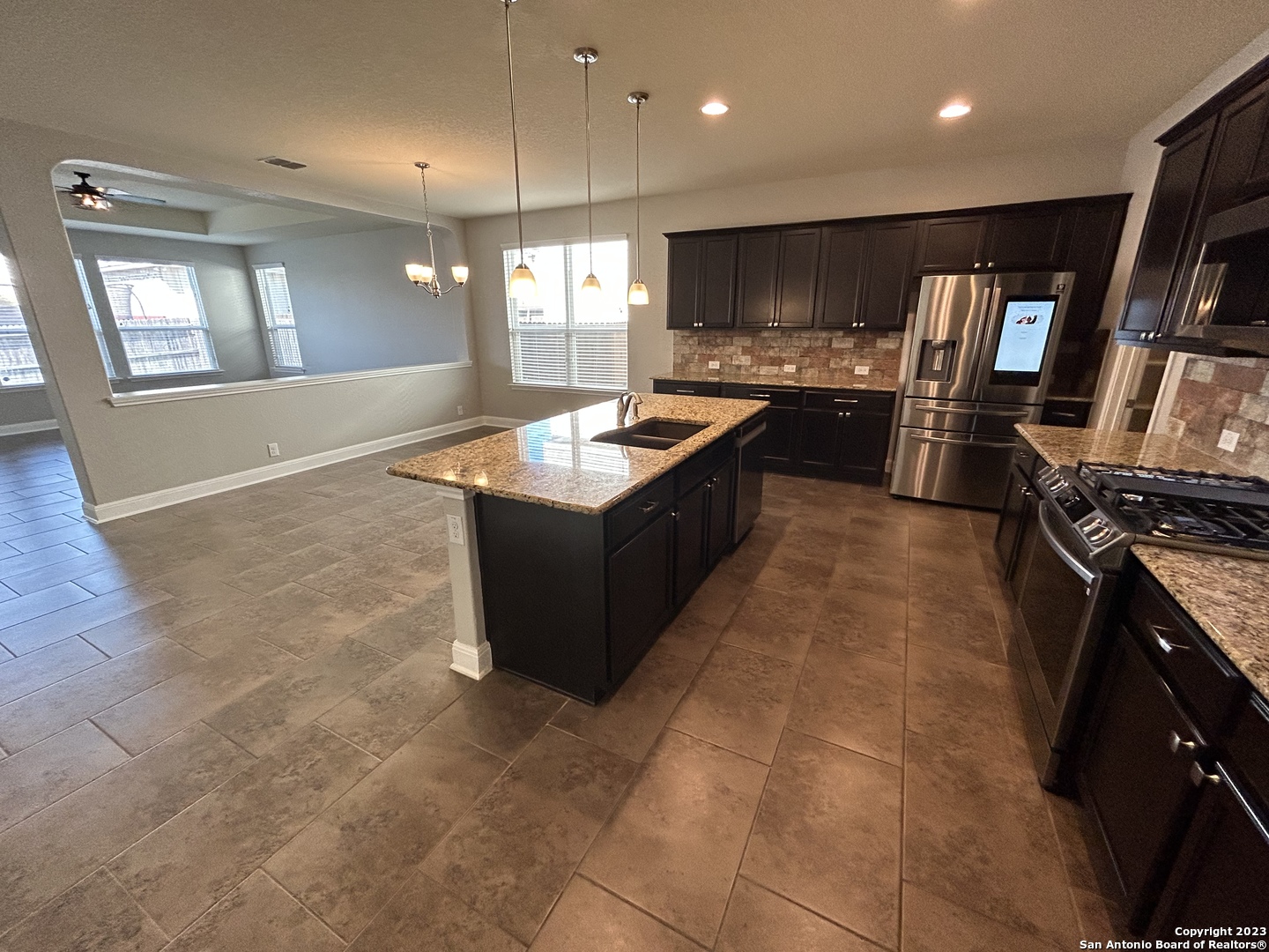 655 Sea Eagle San Antonio TX 78253