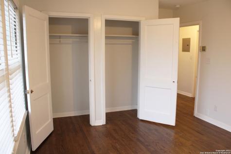 2825 W Woodlawn Avenue San Antonio TX 78228