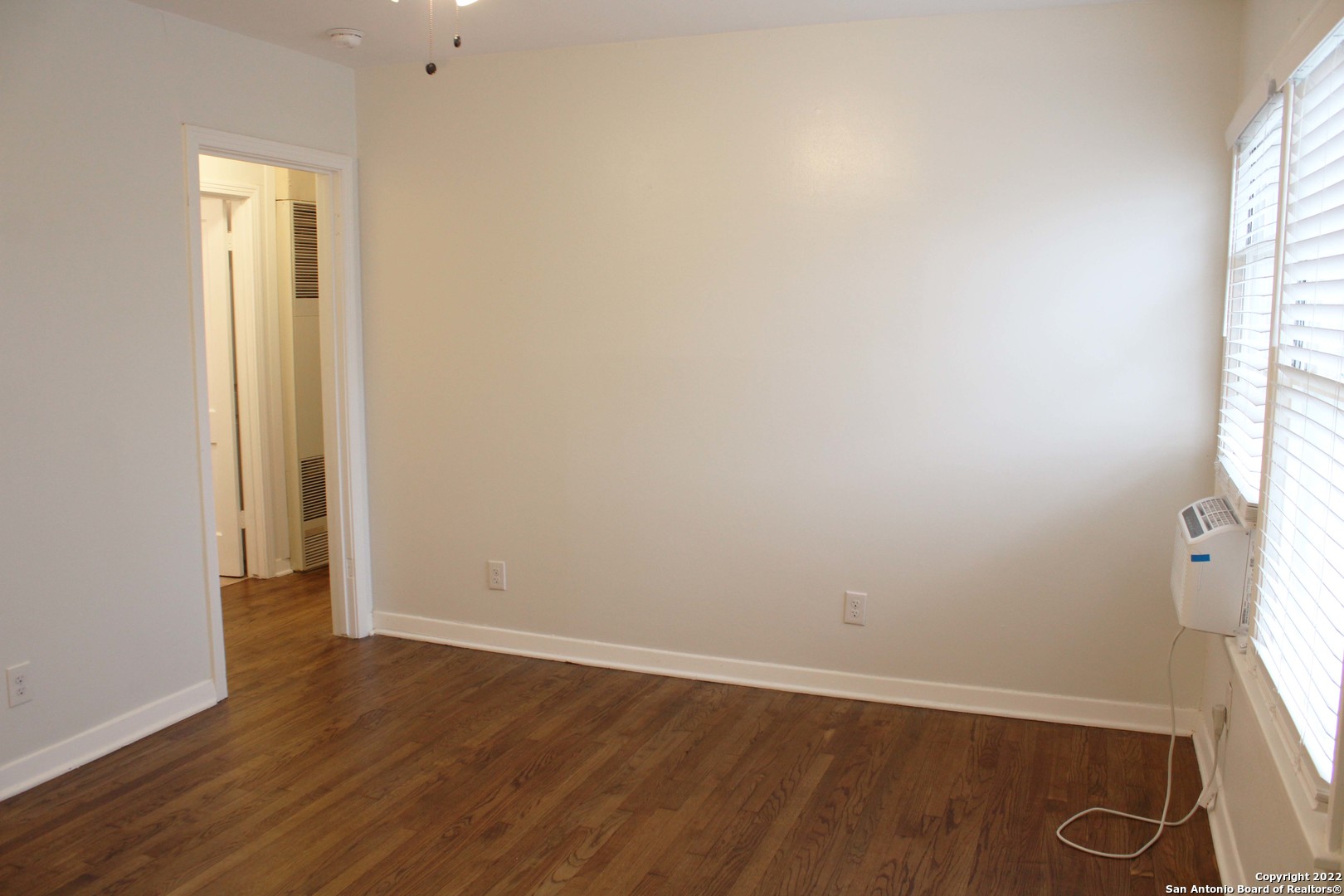 2825 W Woodlawn Avenue San Antonio TX 78228